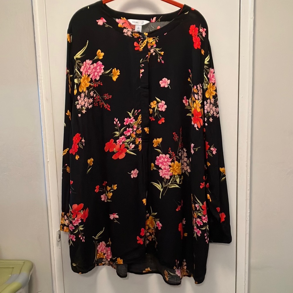 NWOT Old Navy Floral Tunic, size 3X